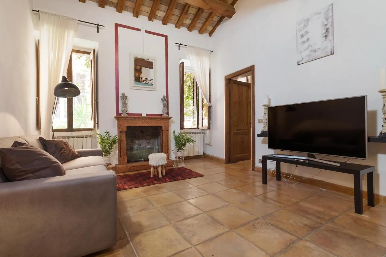 Campo Dei Fiori Palace,Piazza Navona Apartment Rome