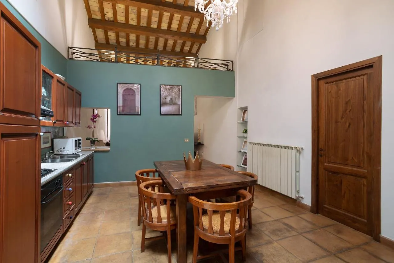 Campo Dei Fiori Palace,Piazza Navona Apartment